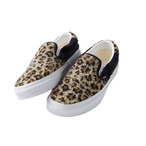Vans Shoes - Vans Slip On (Sherpa) Leopard Faux Fur Shoes Womens Sizes 8, 8.5, 9, 9.5, 10 NIB